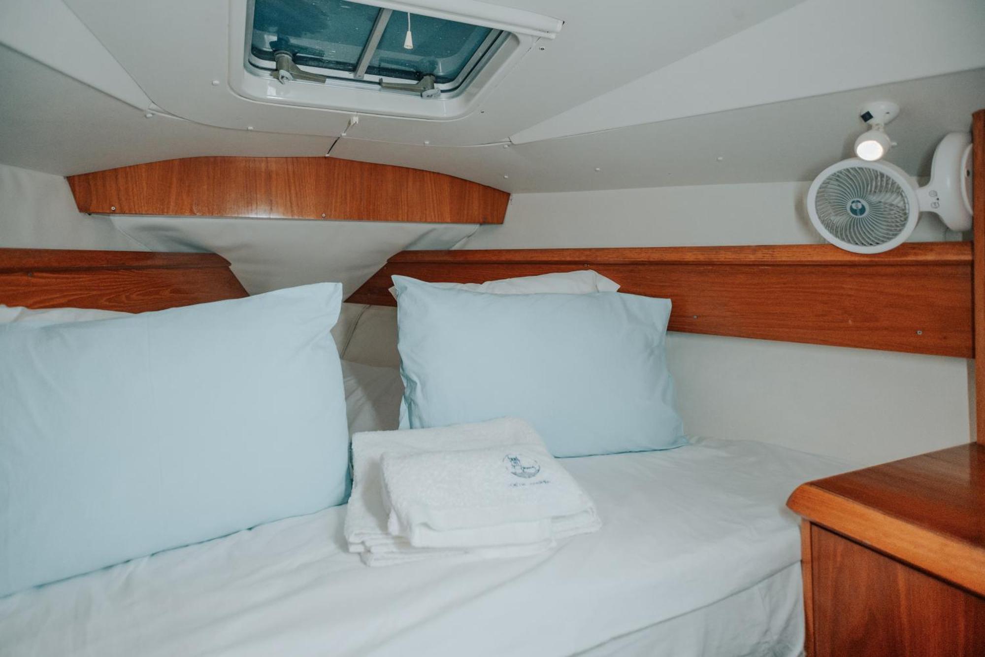 Stay In A Boat - Lisboa Extérieur photo